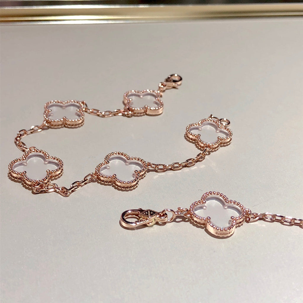 [Aura ]New CLOVER 5 MOTIF ROCK CRYSTAL BRACELET