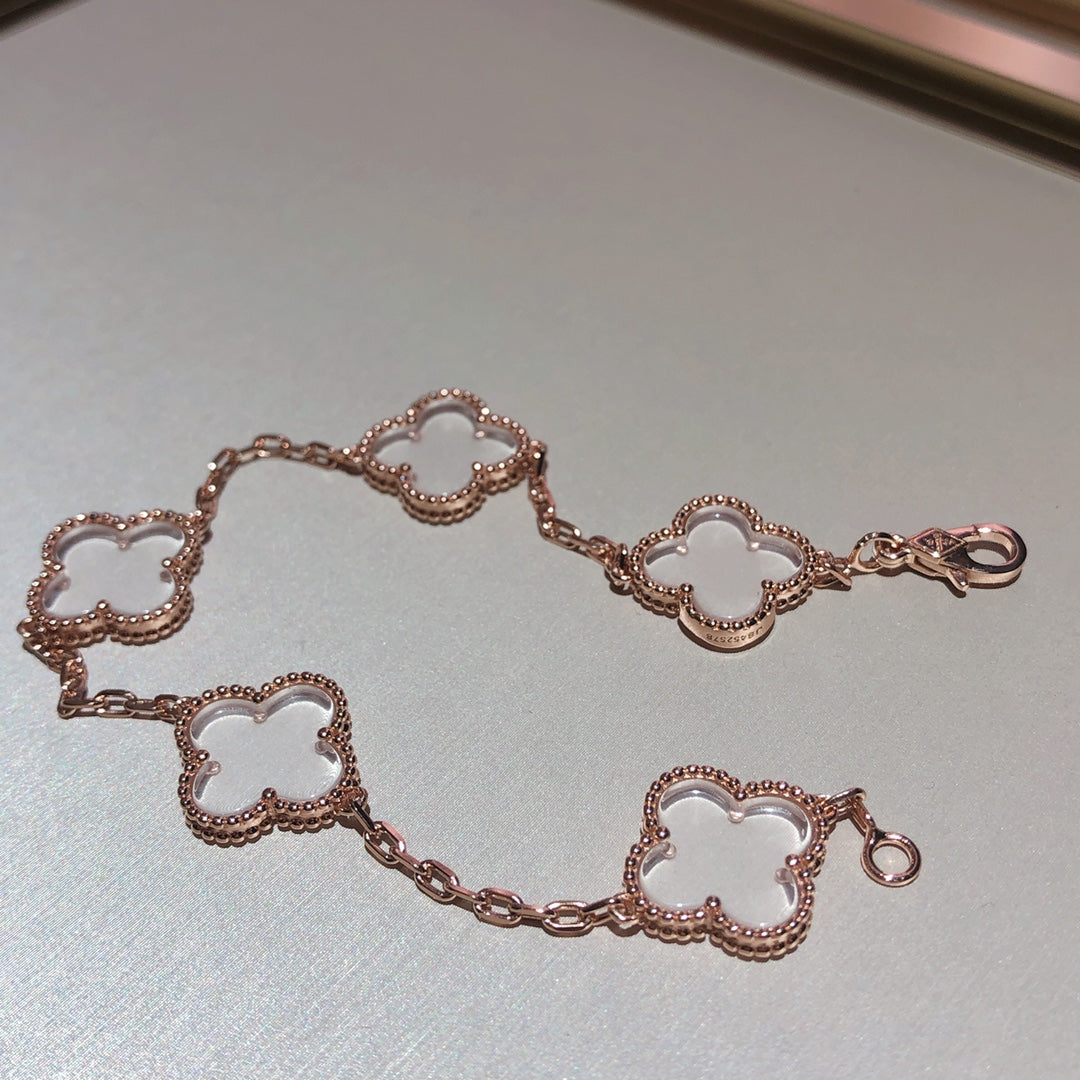 [Aura ]New CLOVER 5 MOTIF ROCK CRYSTAL BRACELET