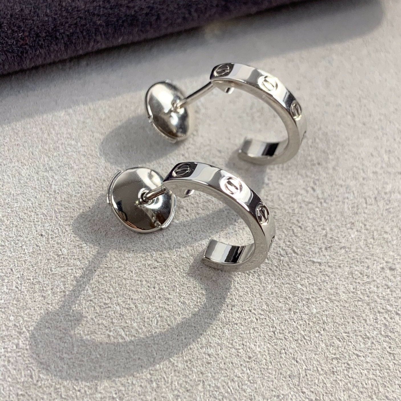 Aura LOVE EARRINGS 2.65MM SILVER