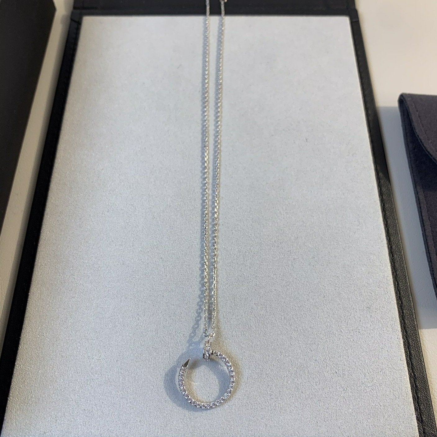 Aura JUSTE NECKLACE SILVER DIAMONDS