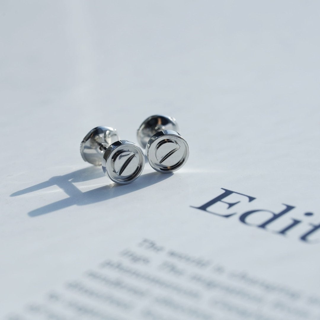 Aura LOVE EARRINGS SILVER 10MM