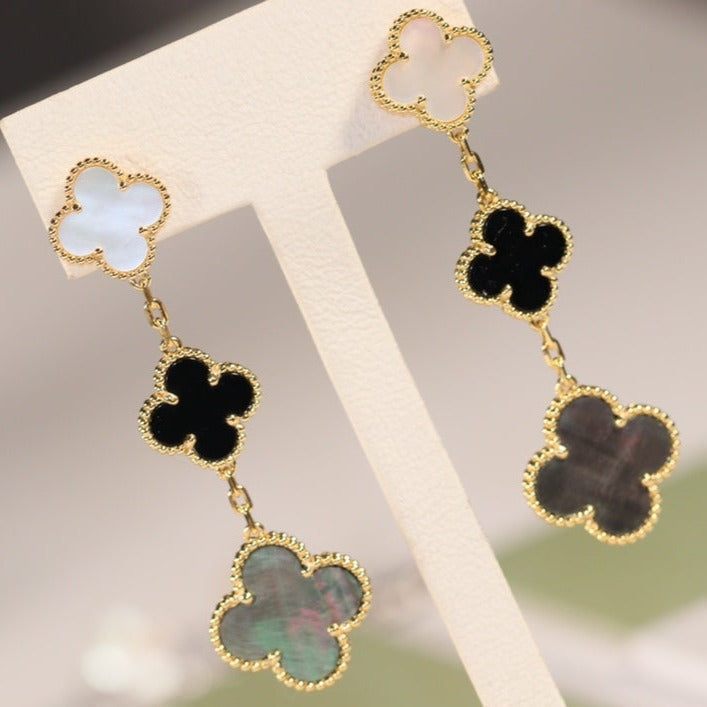 Aura CLOVER OHRRINGE GOLD ONYX PERLMUTT 3 MOTIVE