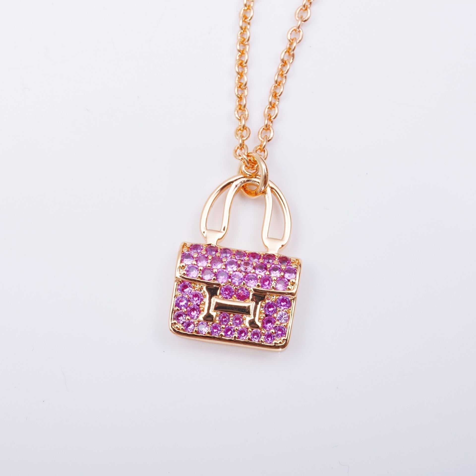 Aura CONSTANCE PEDANT PURPLE DIAMOND NECKLACE