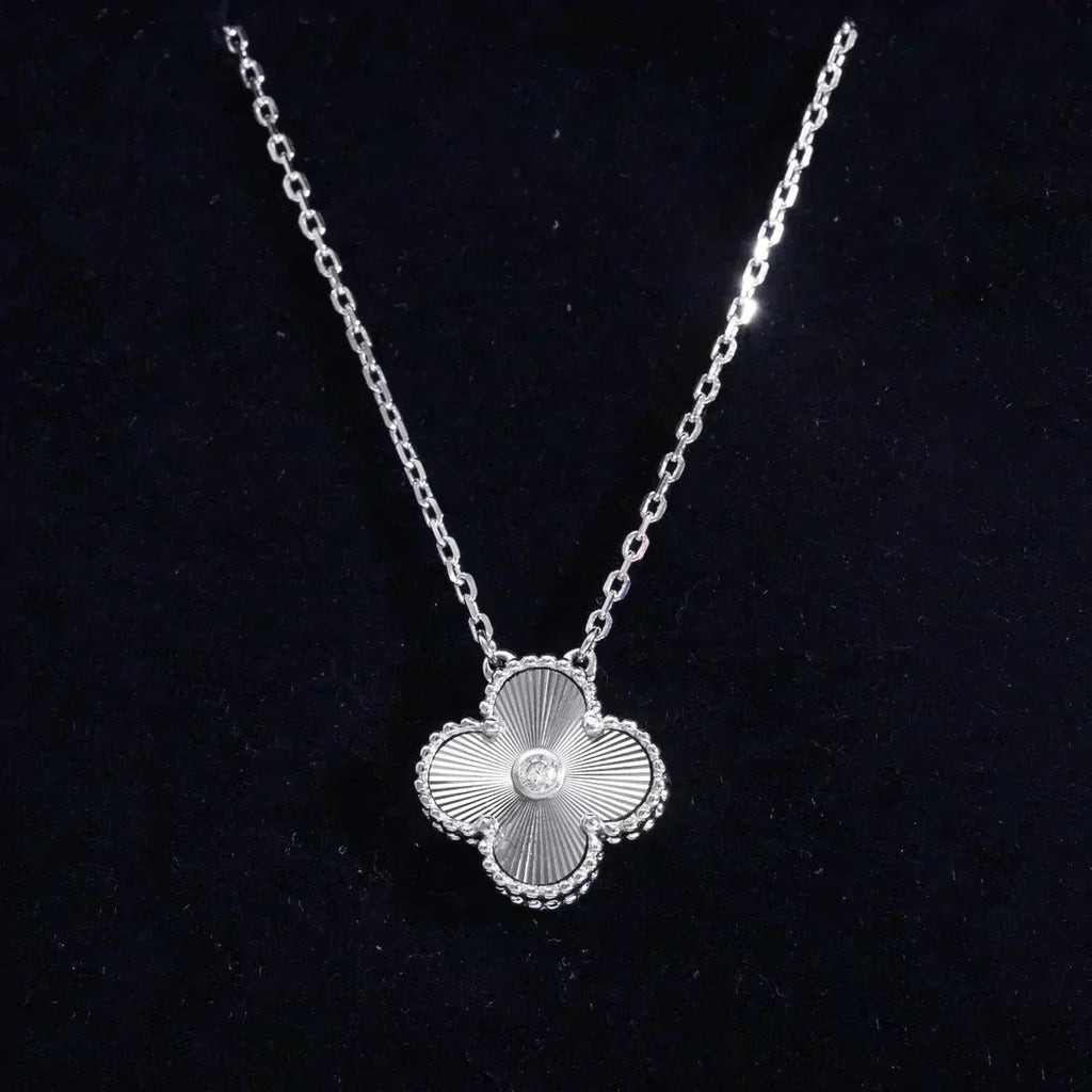 Aura CLOVER  15MM DIAMOND LASER NECKLACE SILVER