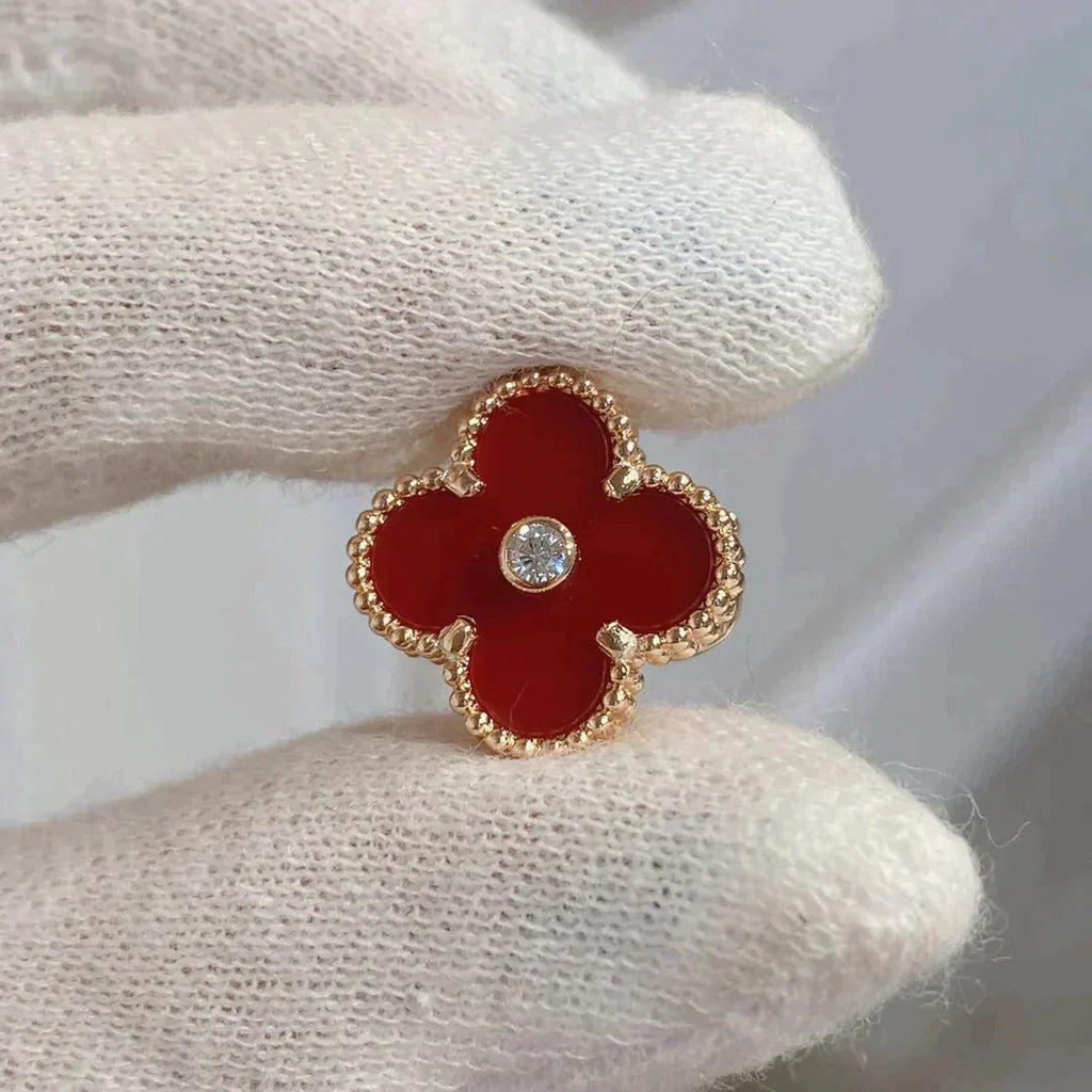 Aura CLOVER MEDIUM 1 MOTIFS CARNELIAN  DIAMOND earrings