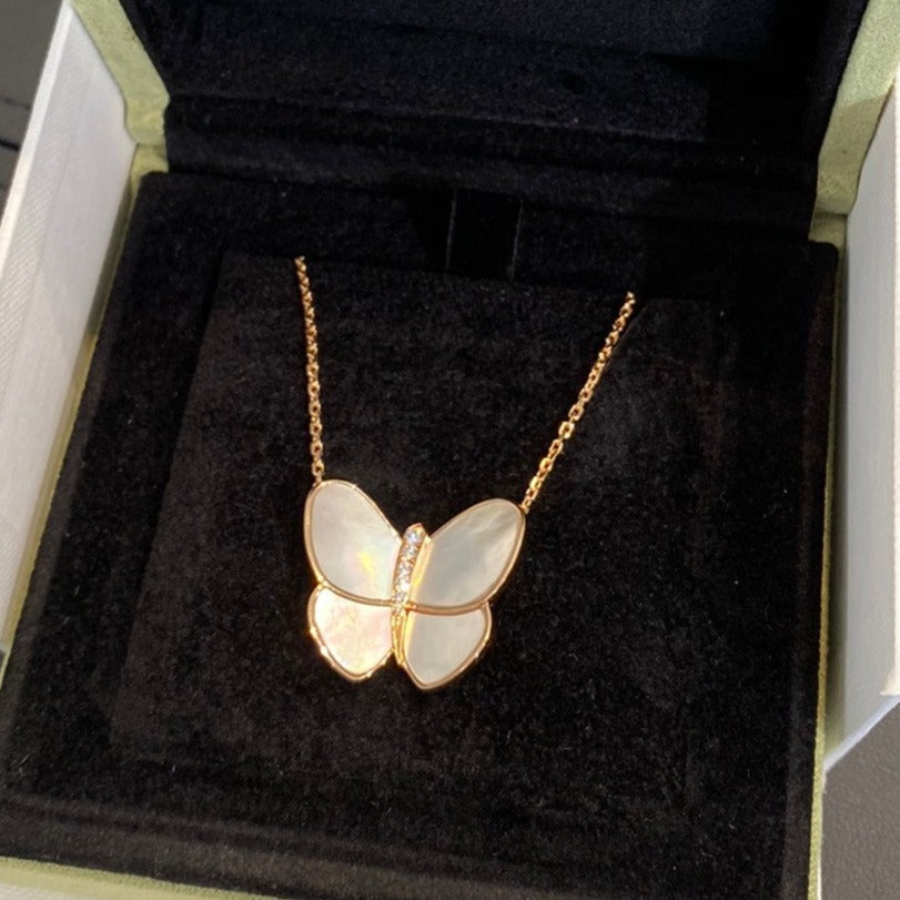 Aura BUTTERFLY GOLD MOP DIAMOND NECKLACE