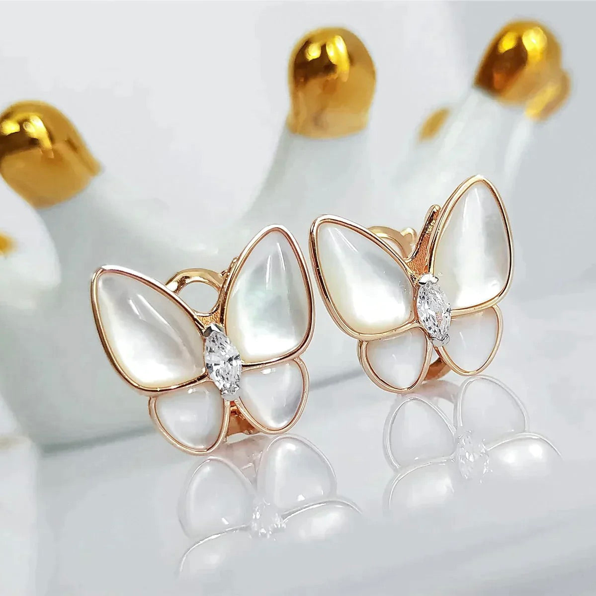 Aura BUTTERFLY MOP DIAMOND EARRINGS