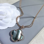 Aura CLOVER 25MM GOLD DARK MOP BIG CLOVER NECKLACE