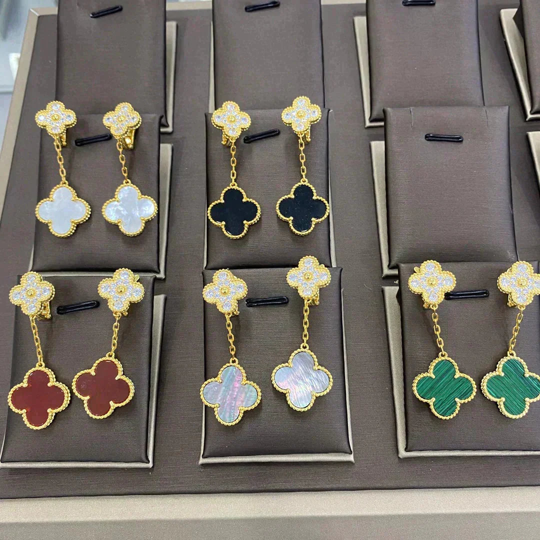Aura CLOVER  2 MOTIFS  DIAMOND  EARRINGS (MULTIPLE CHOICESç´