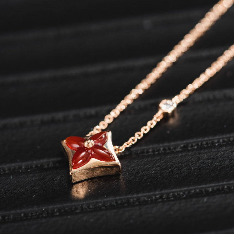 Aura STAR NECKLACE PINK GOLD 1 DIAMOND