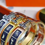 Aura H DECKEN DUNKELBLAUES ARMBAND