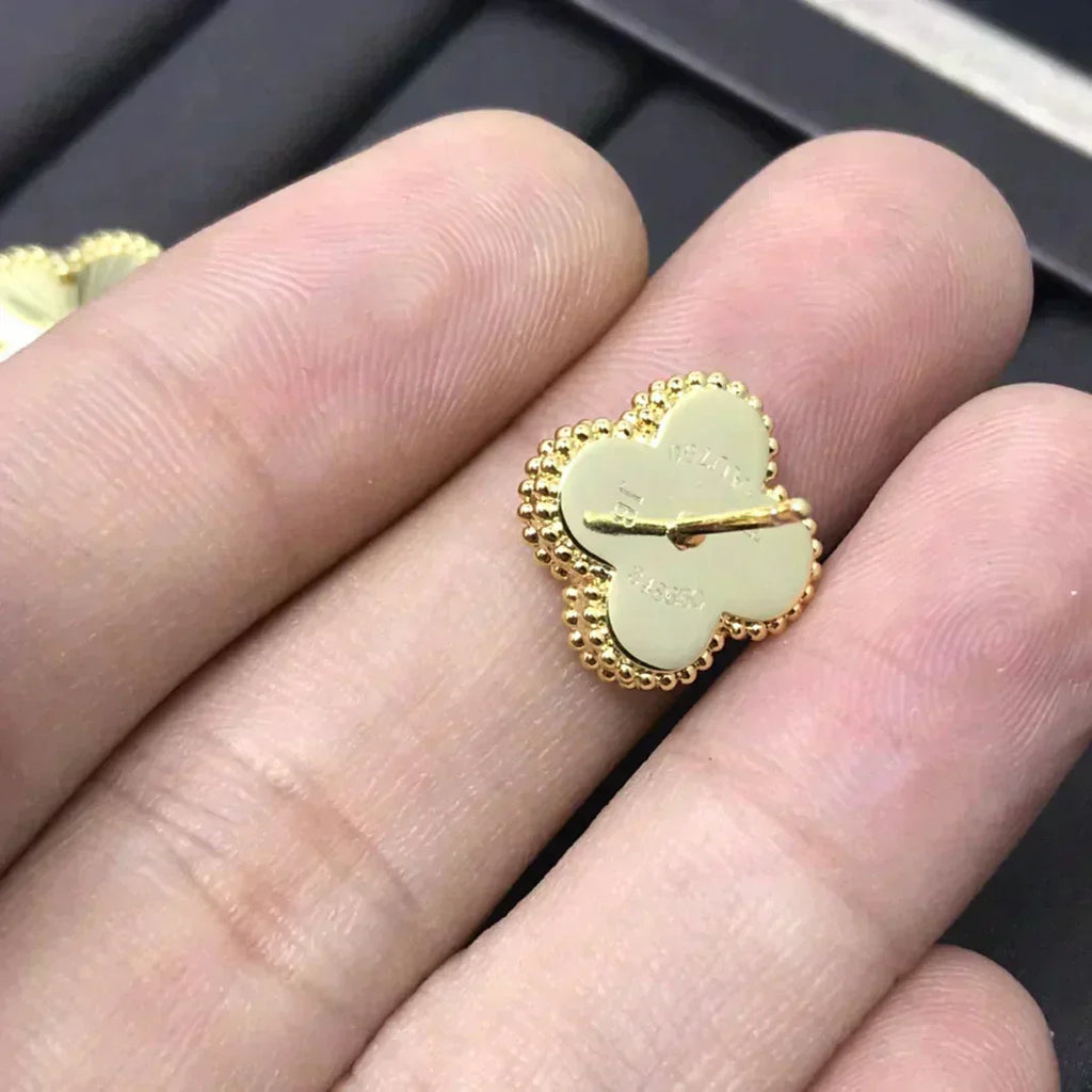 Aura CLOVER MINI 9.5MM LASER EARRINGS