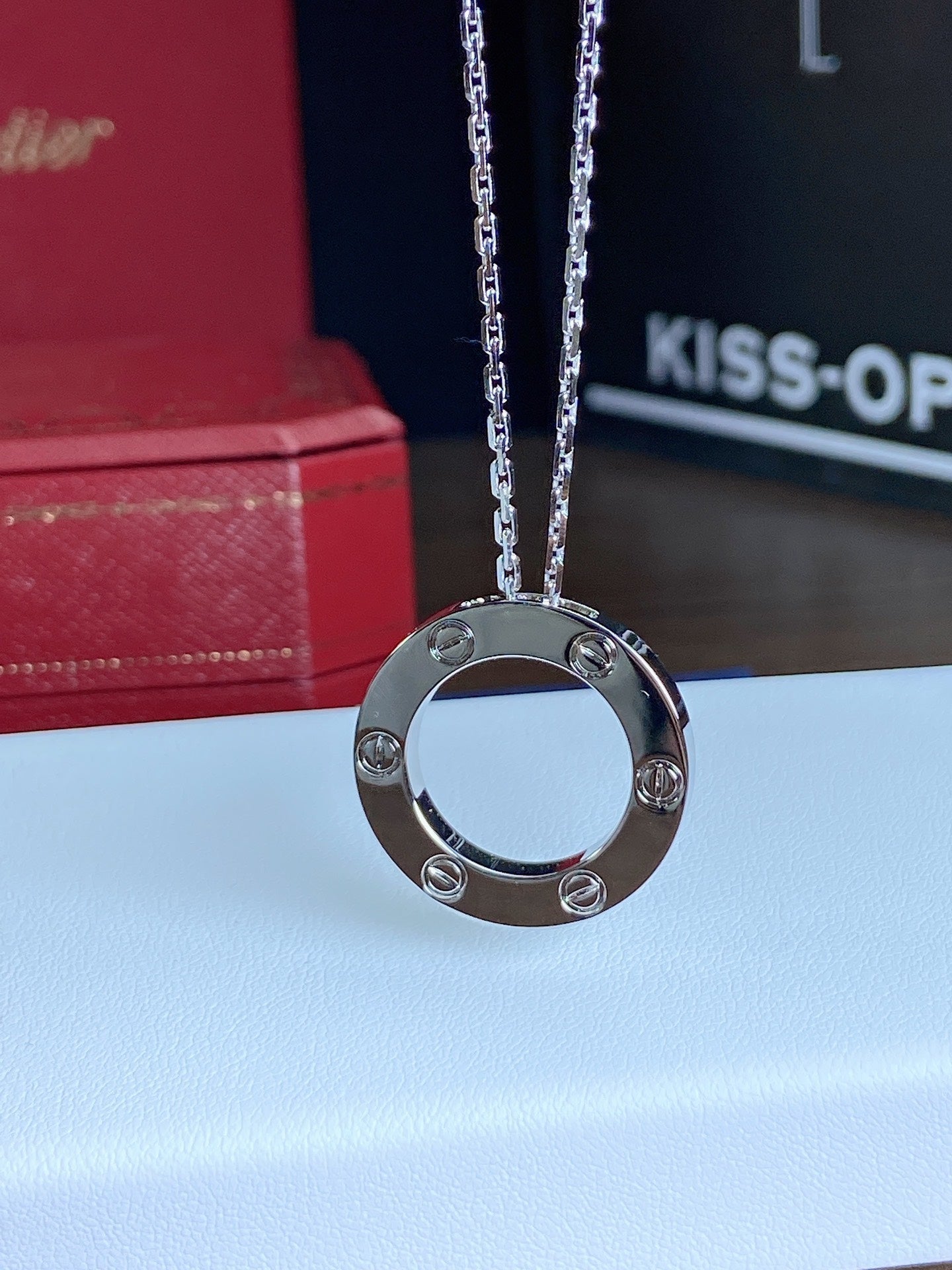 Aura LOVE NECKLACE 16MM