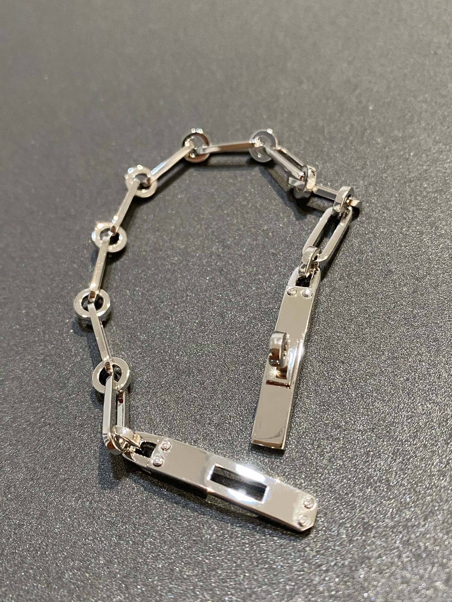 Aura KETTENARMBAND KLEINES MODELL DIAMANT