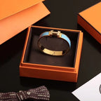 Aura H CLOUD BLUE ARMBAND GOLD DIAMANT