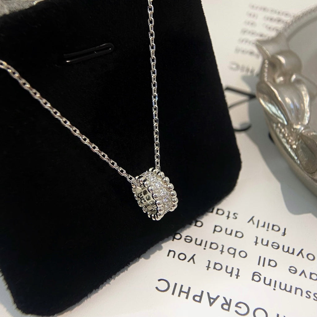 Aura PERLEE DIAMANT HALSKETTE