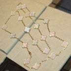 Aura CLOVER 20 MOTIFS WHITE MOP NECKLACE