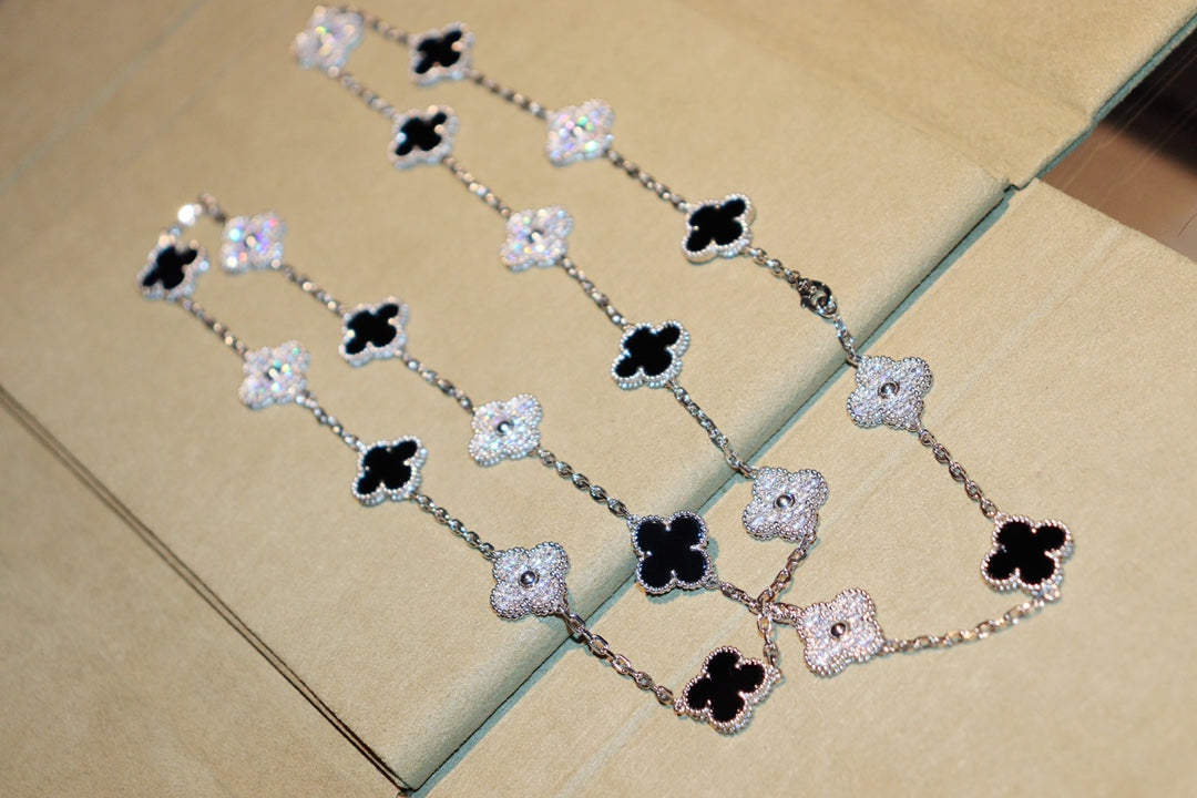 Aura CLOVER 20 MOTIFS ONYX DIAMOND SILVER