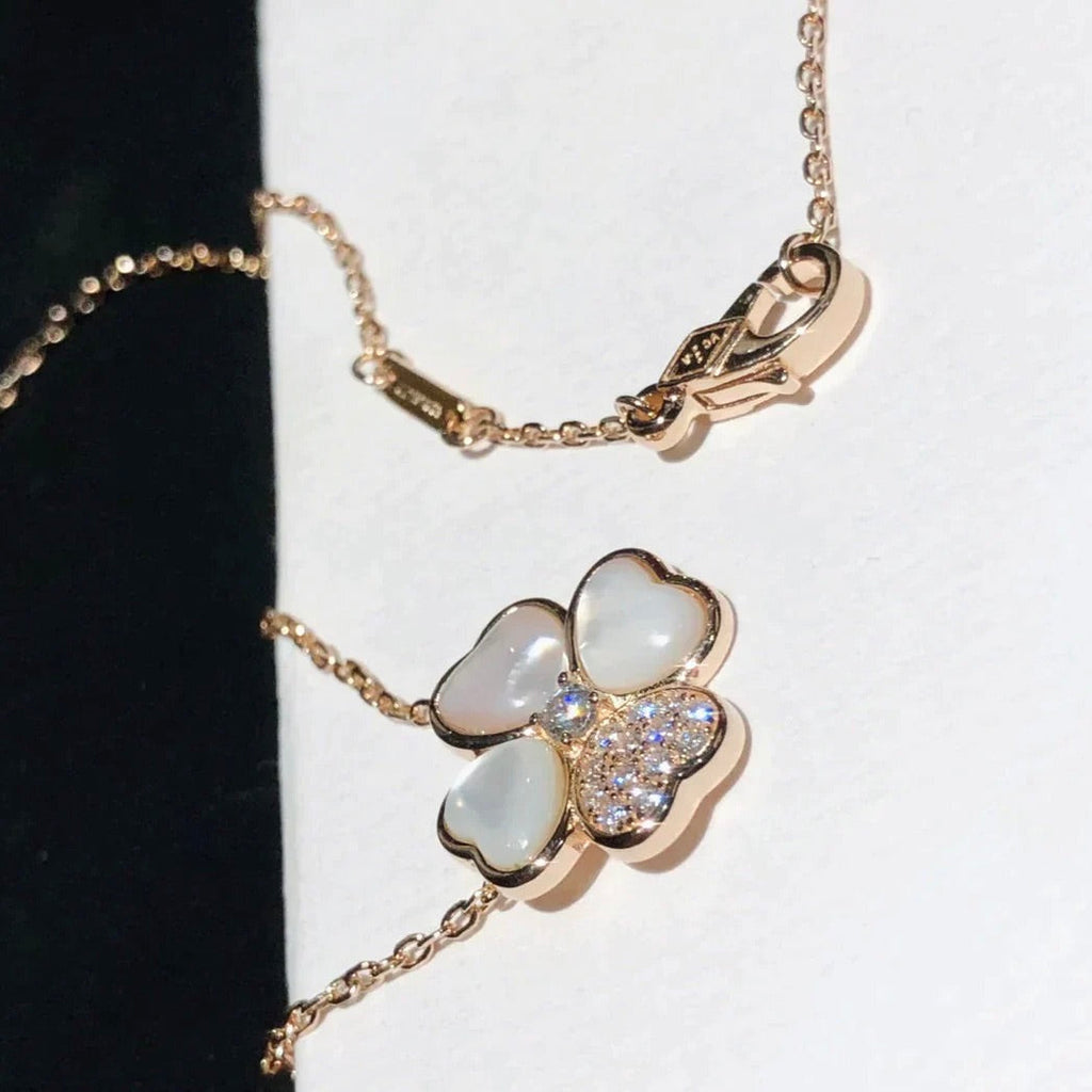 Aura CLOVER MOP DIAMOND ROSE GOLD NECKLACE