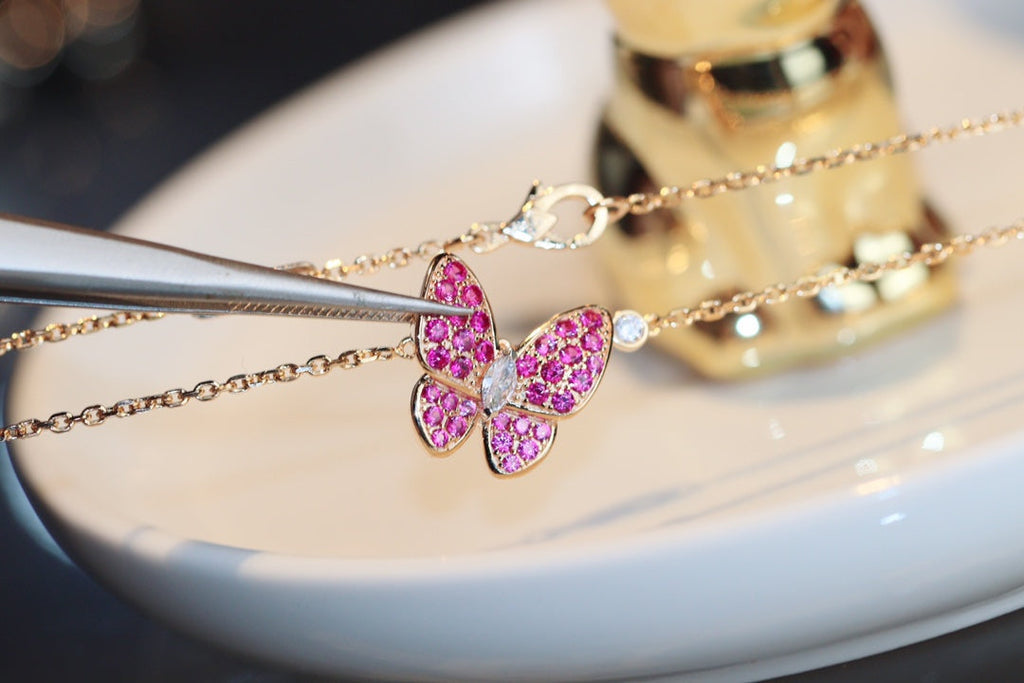 Aura BUTTERFLY RED DIAMOND ROSE GOLD NECKLACE