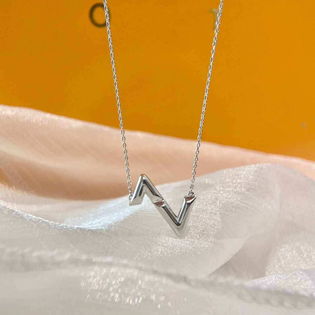 Aura VOLTE UPSIDE DOWN NECKLACE
