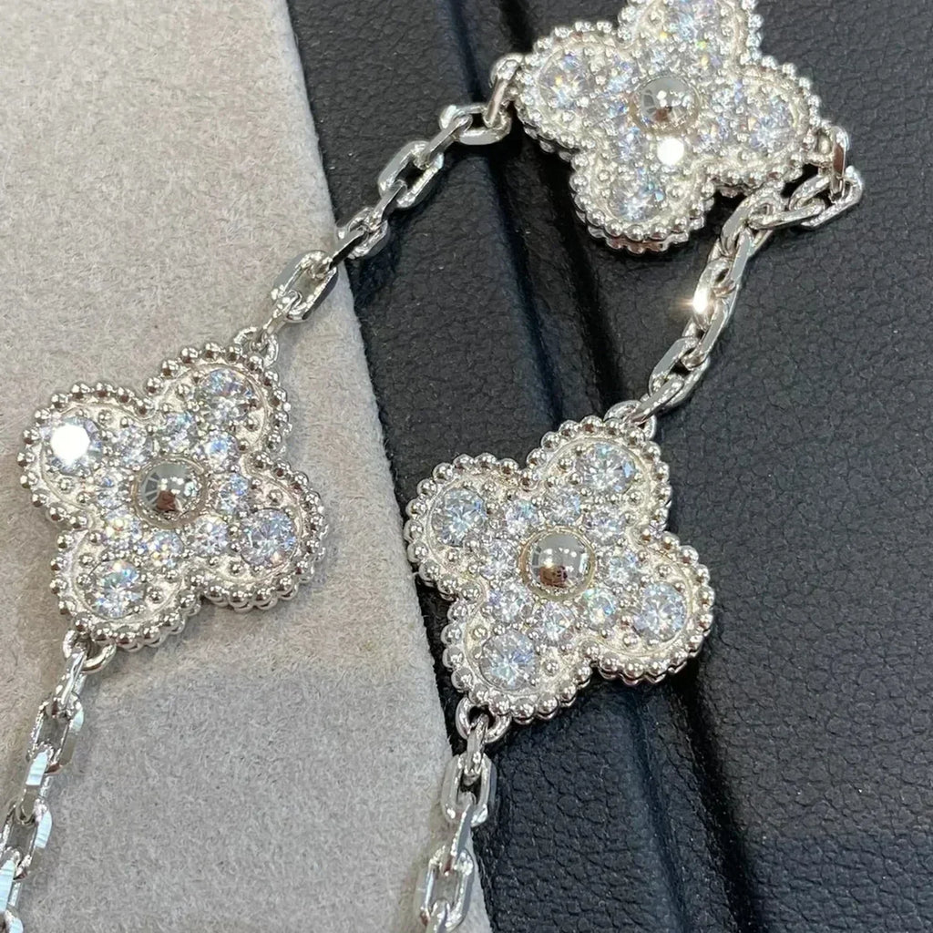 [Aura ] New  CLOVER 5 MOTIF FULL DIAMOND BRACELET COLLECTION