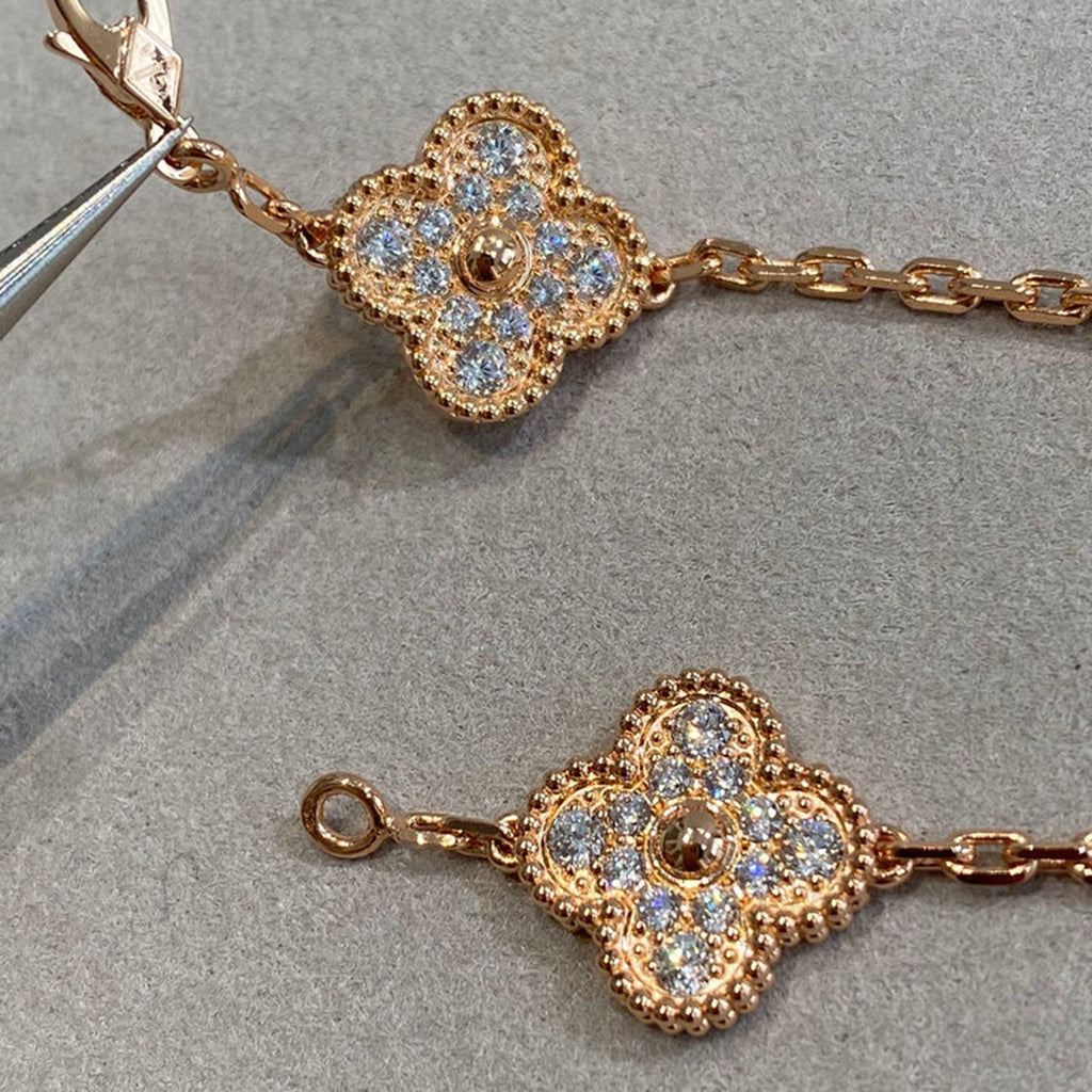 [Aura ] New  CLOVER 5 MOTIF FULL DIAMOND BRACELET COLLECTION
