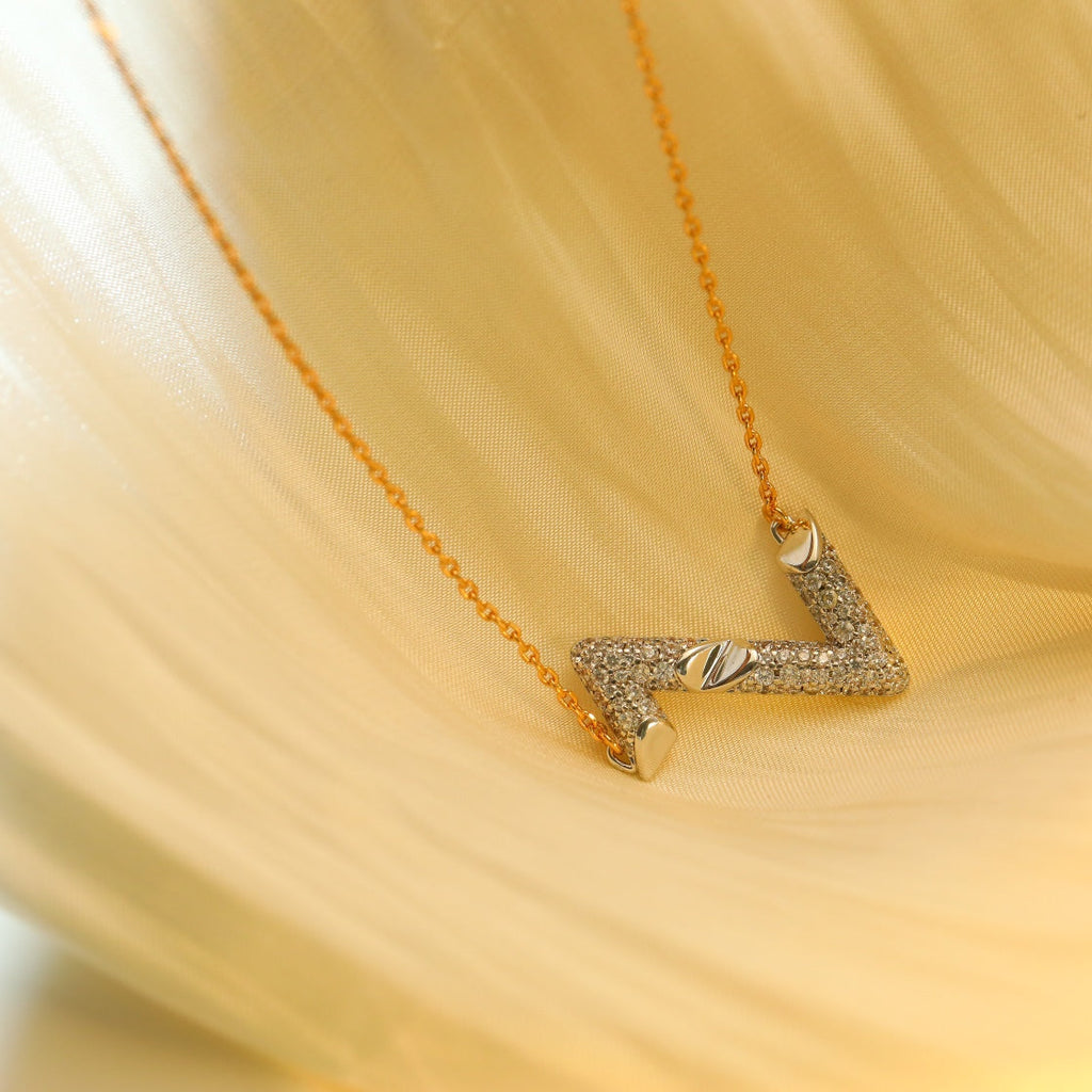 Aura VOLT SILVER DIAMOND PEDANT NECKLACE