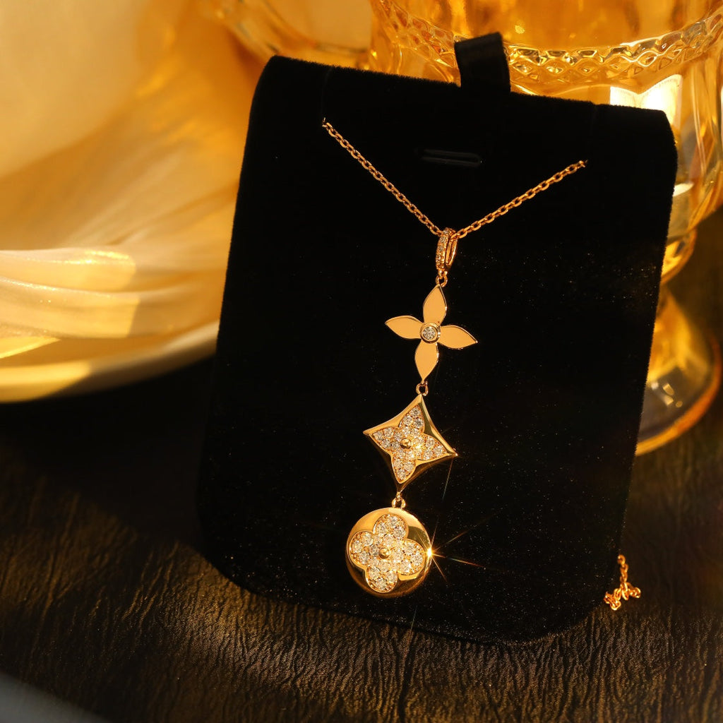 Aura STAR AND SUN DIAMOND ROSÉGOLD-HALSKETTE