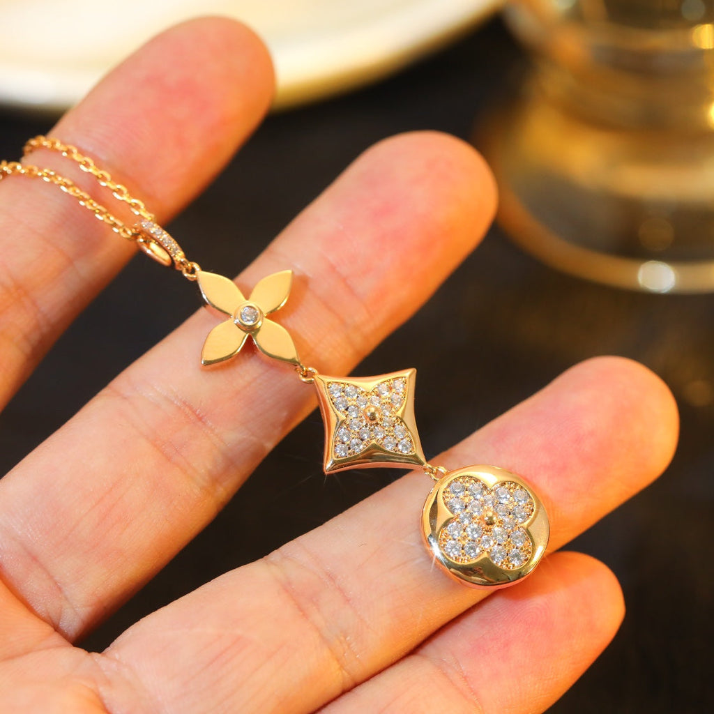 Aura STAR AND SUN DIAMOND ROSÉGOLD-HALSKETTE