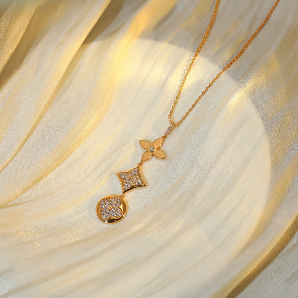 Aura STAR AND SUN DIAMOND ROSÉGOLD-HALSKETTE