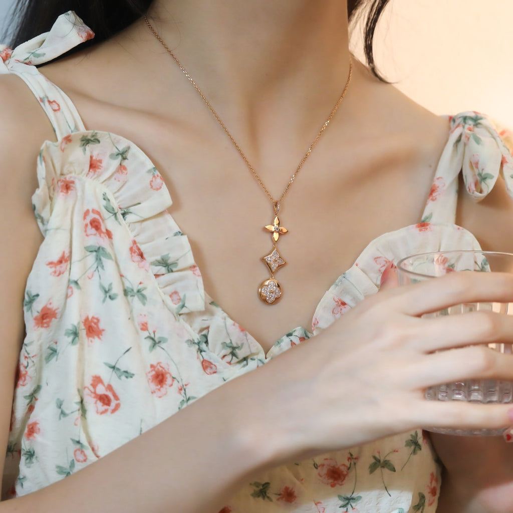 Aura STAR AND SUN DIAMOND ROSÉGOLD-HALSKETTE