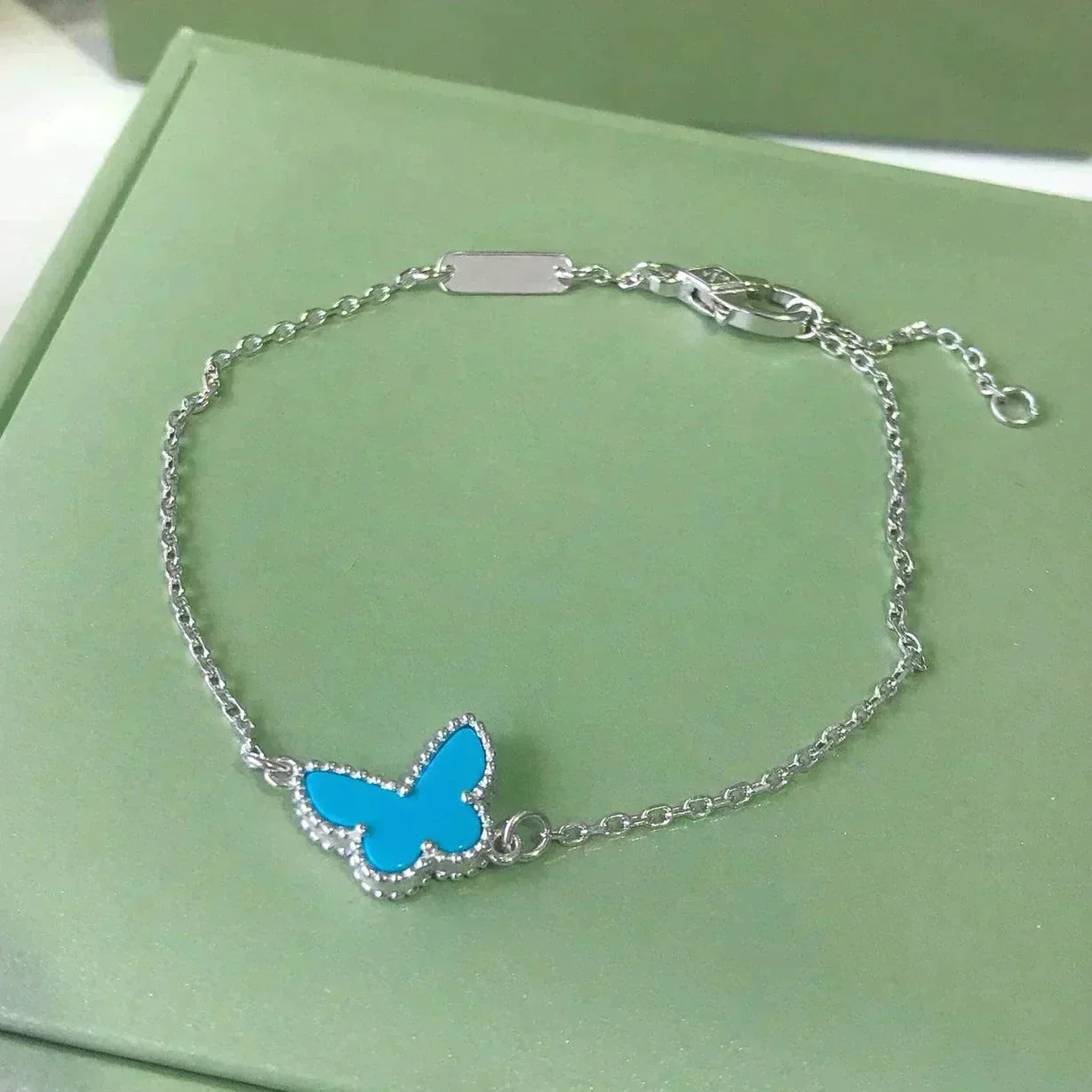 Aura BUTTERFLY TURQUOISE BUTTERFLY BRACELET SILVER