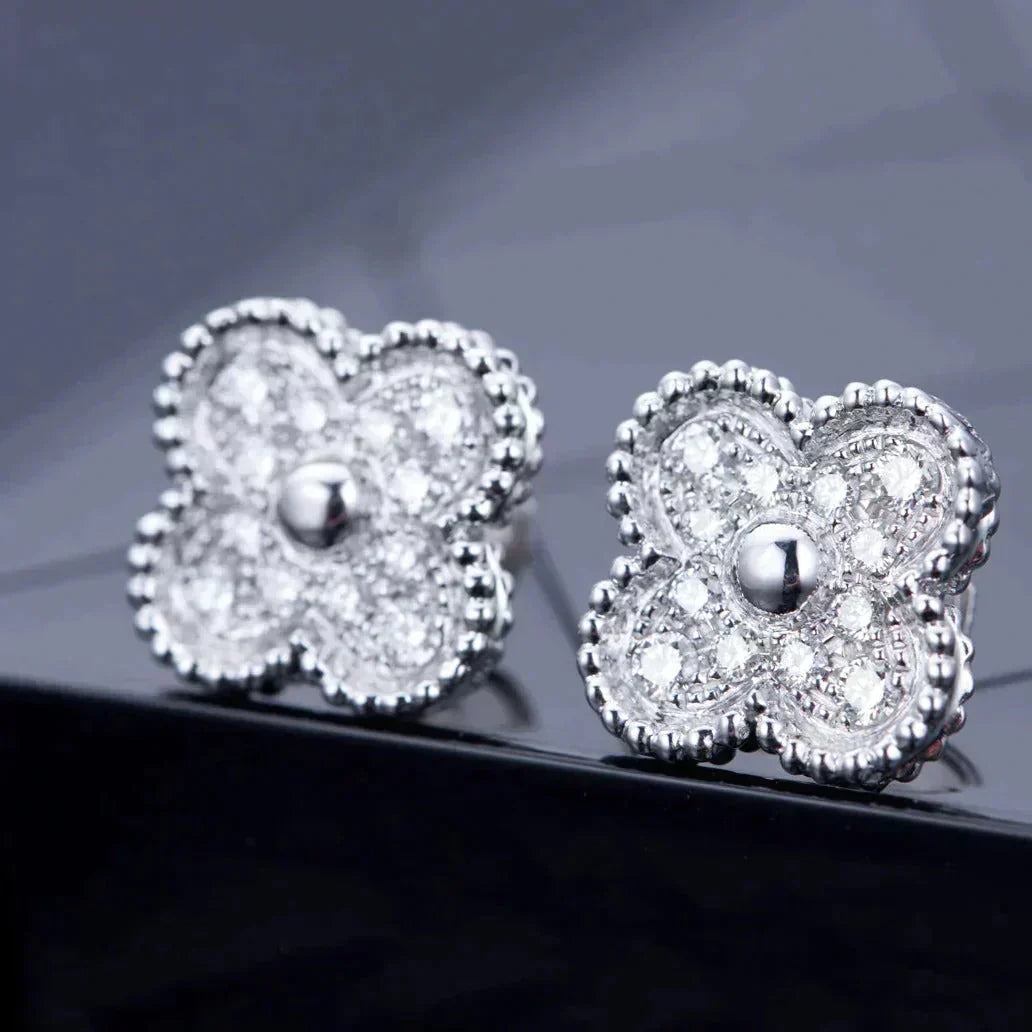 Aura CLOVER 1 MOTIFS DIAMOND STUD EARRINGS SILVER