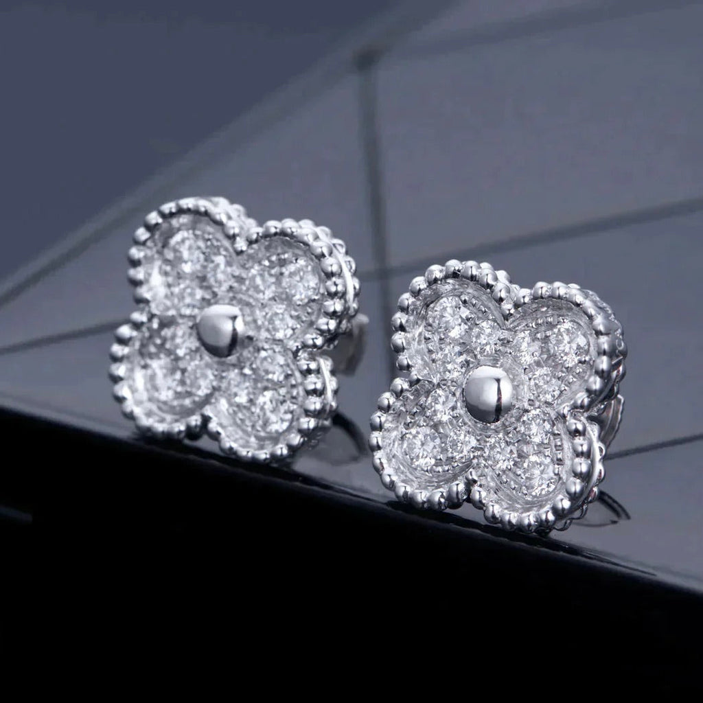 Aura CLOVER 1 MOTIFS DIAMOND STUD EARRINGS SILVER