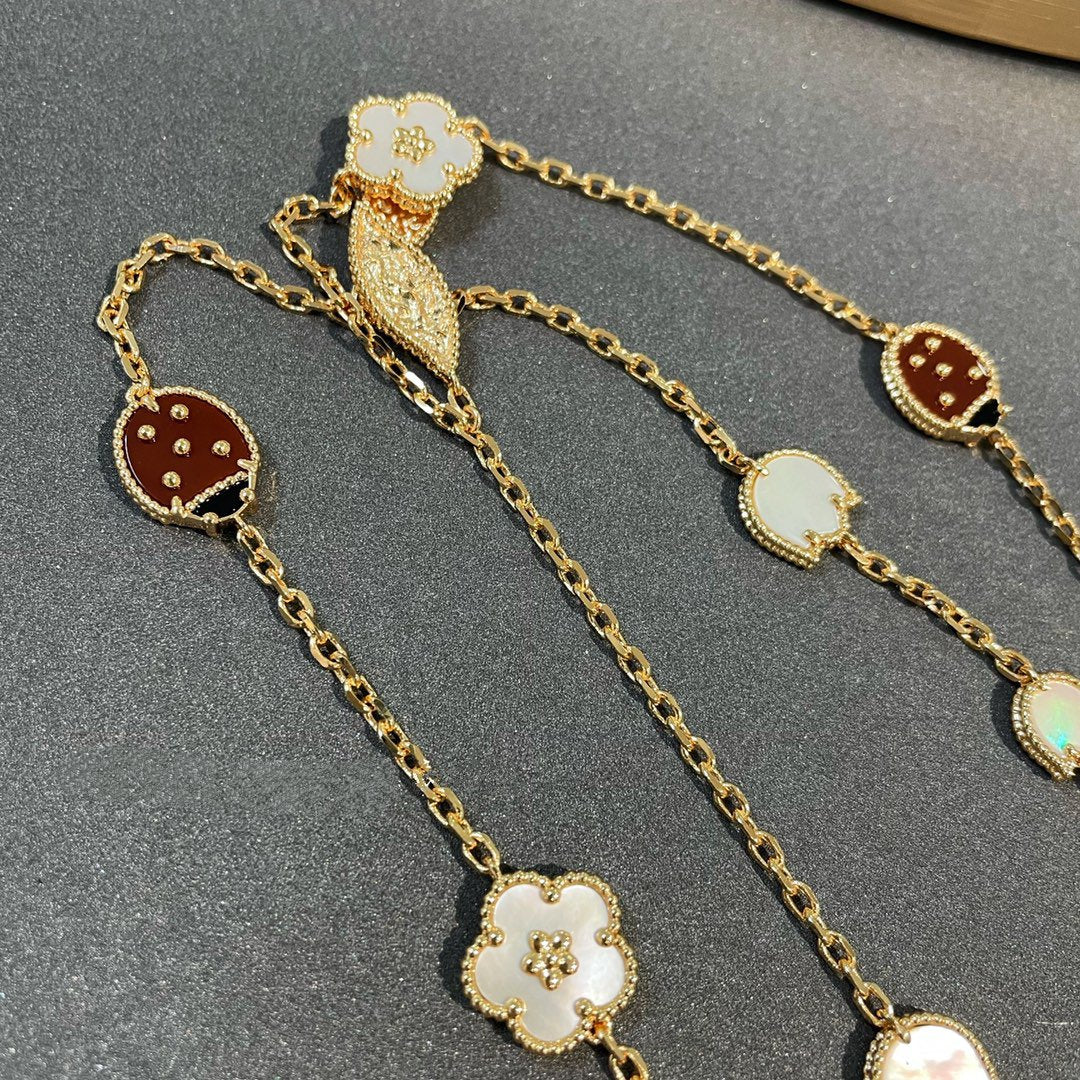 Halskette mit 15 Motiven Aura LUCKY SPRING GOLD