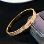 Aura KELLY BRACELET DIAMOND PAVED