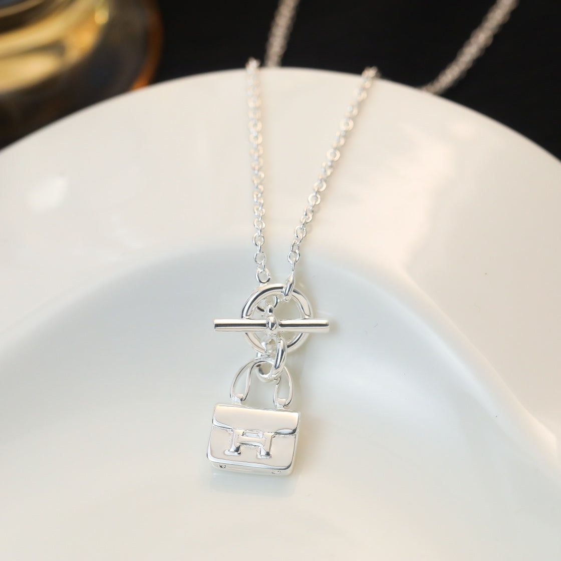 Aura POP H PEDANT SILVER NECKLACE