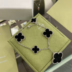 Aura CLOVER 5 MOTIFS SIVLER ONYX BRACELET