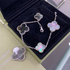 Aura CLOVER 5 MOTIFS SILBER DUNKLES MOP-ARMBAND