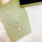 Aura CLOVER MINI 9.5MM WEIẞE PERLMUTT-HALSKE_TTE