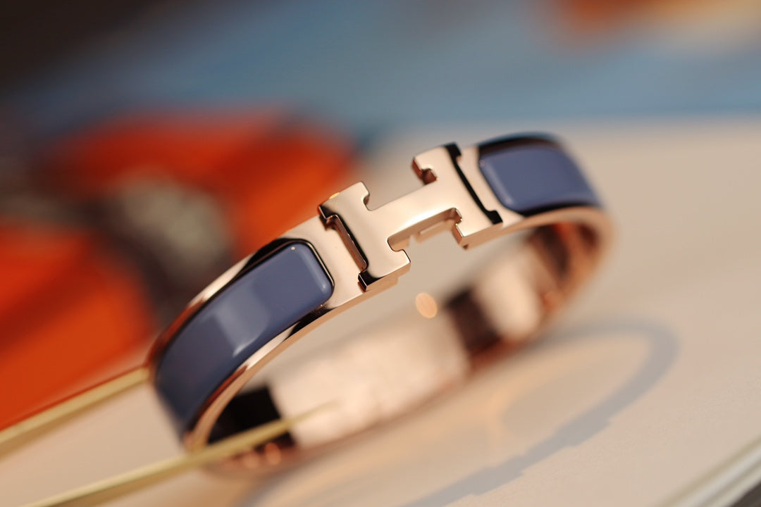 Aura H ARMREIF 12MM BLAUGRAU