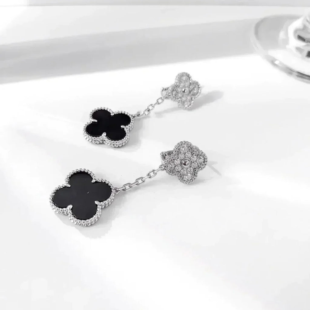 Aura CLOVER 2 MOTIFS  DIAMOND ONYX EARRINGS SILVER