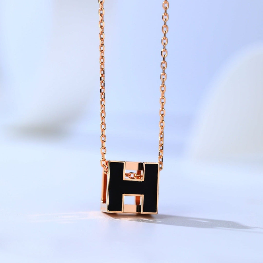 Aura H CAGE ROSÉGOLD-HALSKETTE