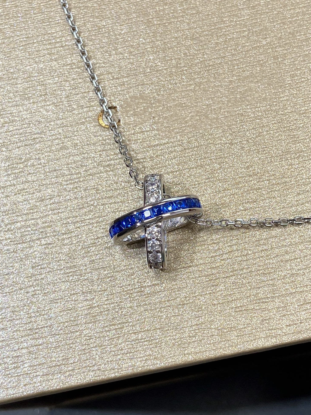 Aura LIENS DIAMOND SILVER NECKLACE