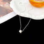 Aura BEE MINI PEDANT DIAMOND NECKLACE