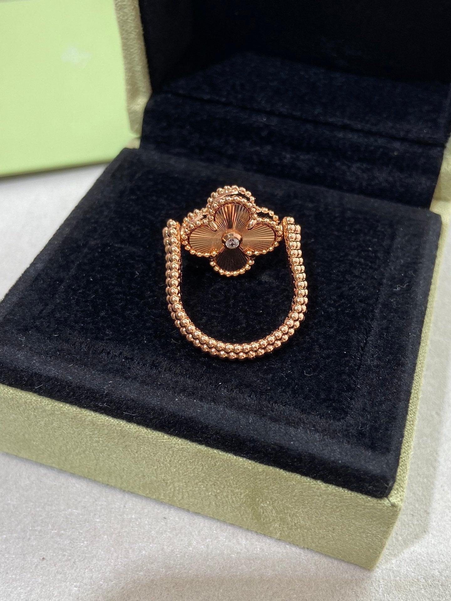 Aura CLOVER WENDEBARER ROSÉGOLD-RING