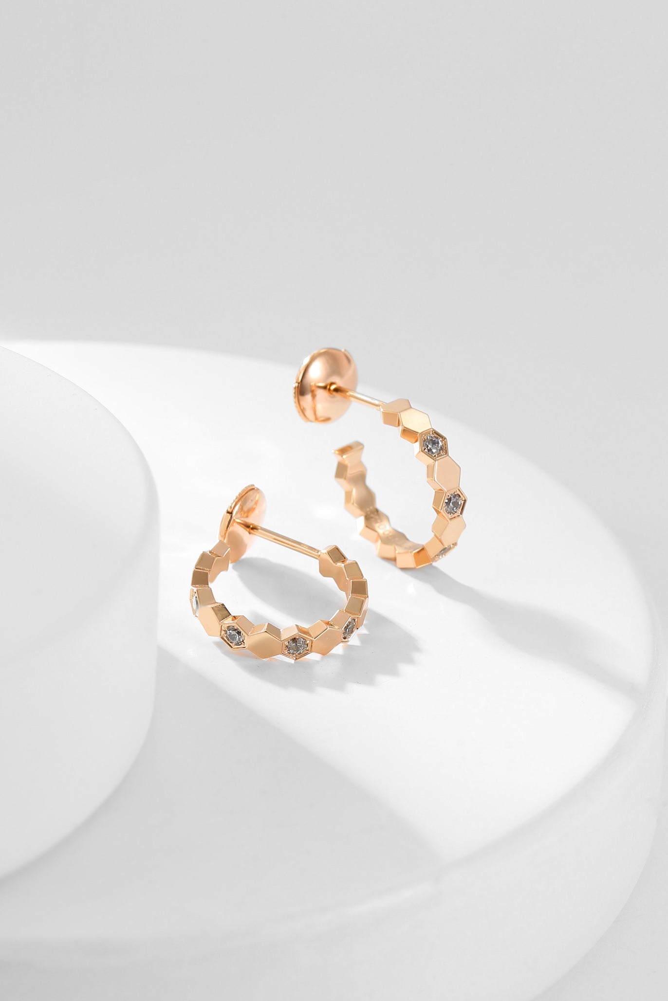 Aura BEE LOVE DIAMOND HOOP EARRINGS