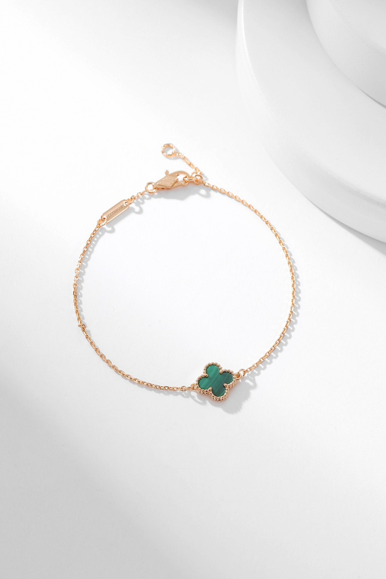 Aura CLOVER BRACELET MALACHITE 1 MOTIF