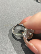 Aura CLOVER SILVER MOP DIAMOND RING